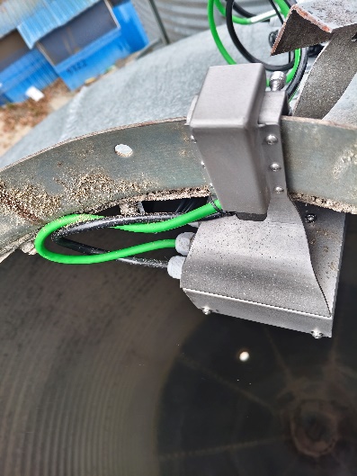 3D LiDAR sensor installed at the silo opening